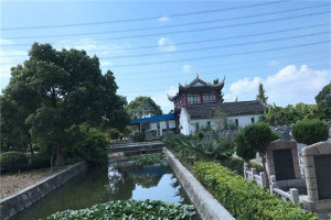 菊花平台张女士对华夏公墓的评价图片