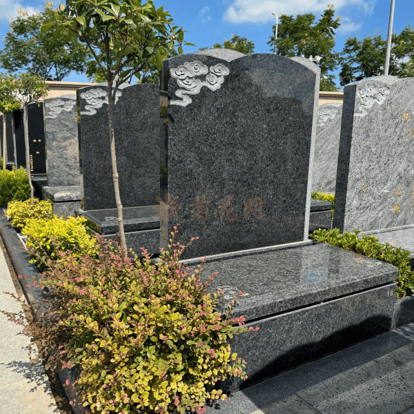 望仙安息园传统立碑树葬墓型17号