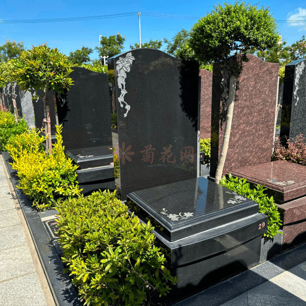 望仙安息园传统立碑树葬墓型9号