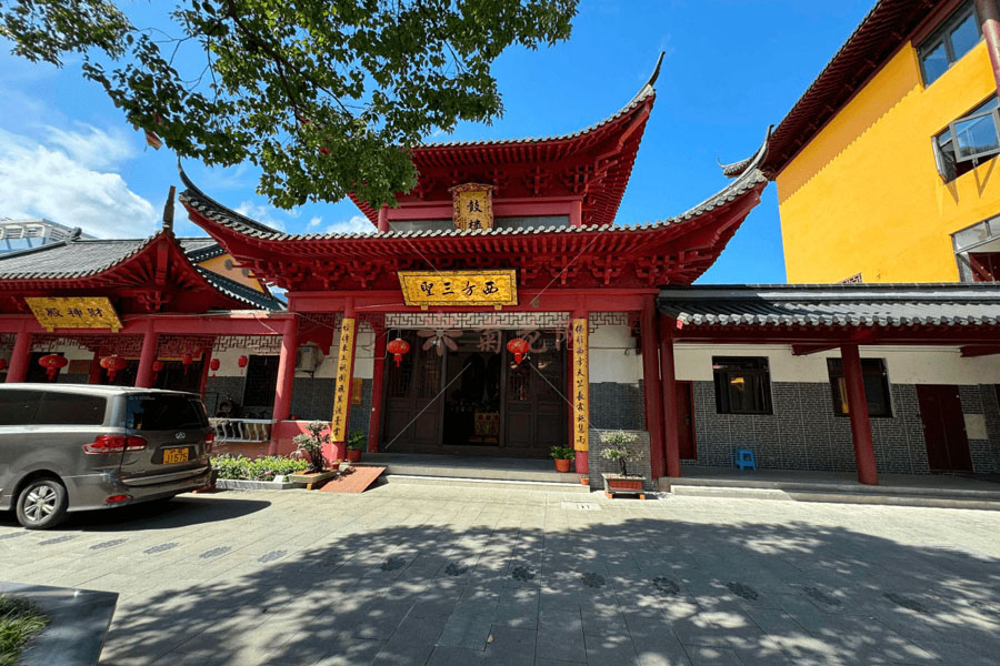 上海川沙寺鼓楼图