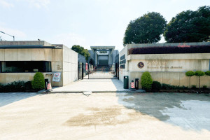 上海名流陵园陵园大门图