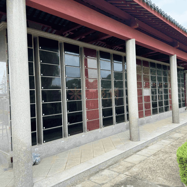 上海双凤纪念园生态壁葬墓型1号