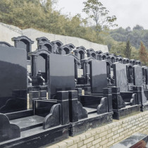 西安白鹿原公墓传统立碑墓型3号