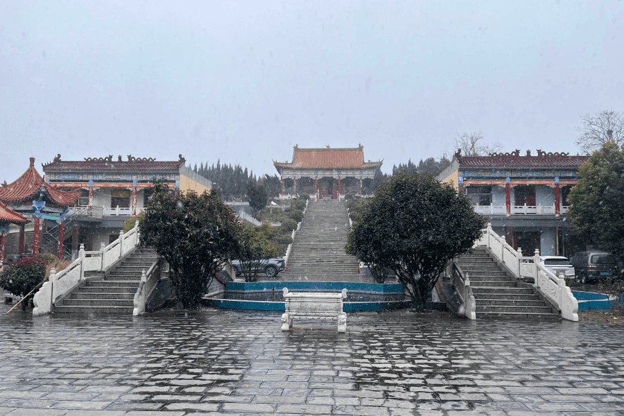 皇帝岭陵园景观图 皇帝岭陵园景观图