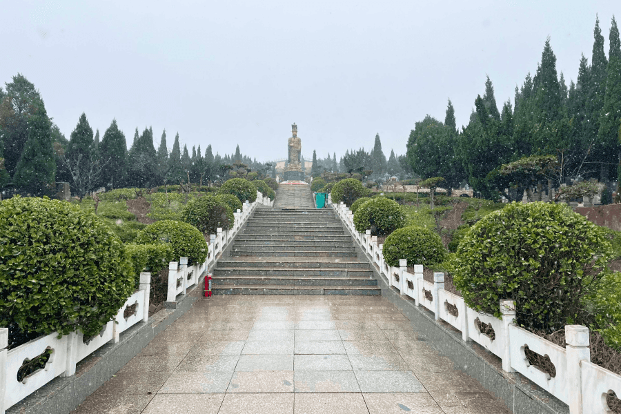 皇帝岭陵园景观图 皇帝岭陵园景观图