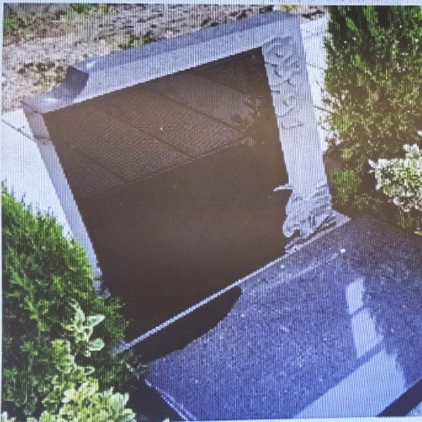 安贤陵园碑型图