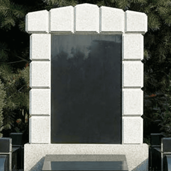 三兆公墓传统立碑