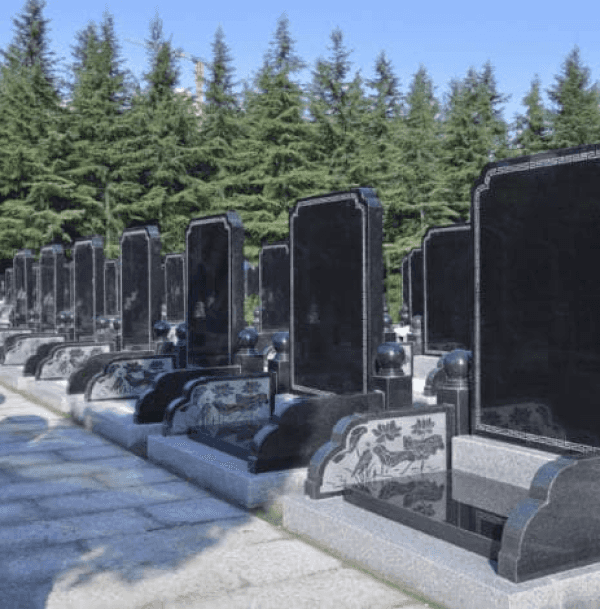 安灵苑传统立碑