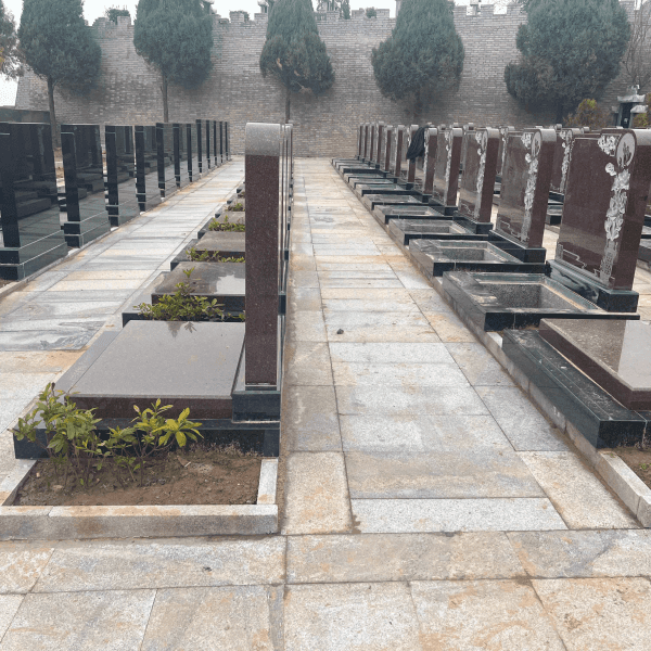 北邙陵园传统立碑