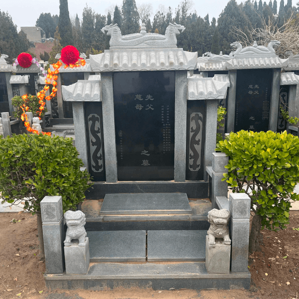 北邙陵园传统立碑