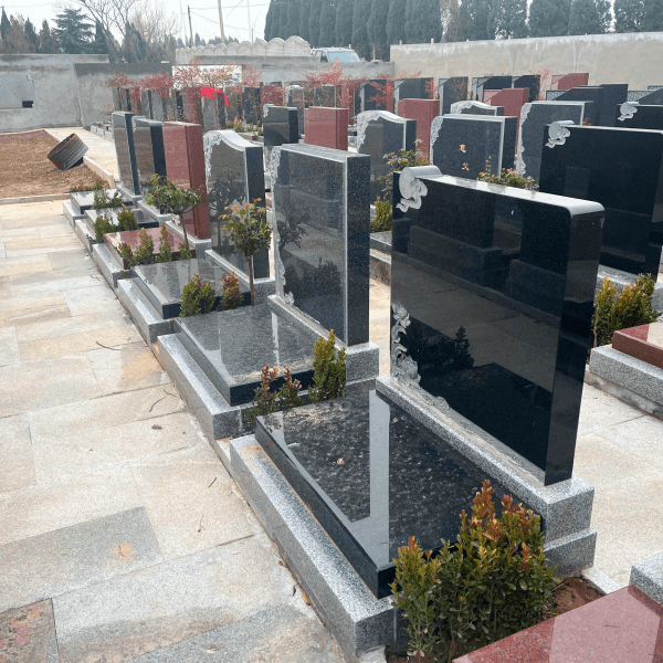 北邙陵园传统立碑