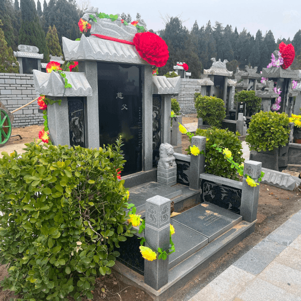 北邙陵园传统立碑