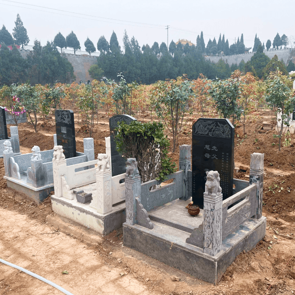 北邙陵园传统立碑