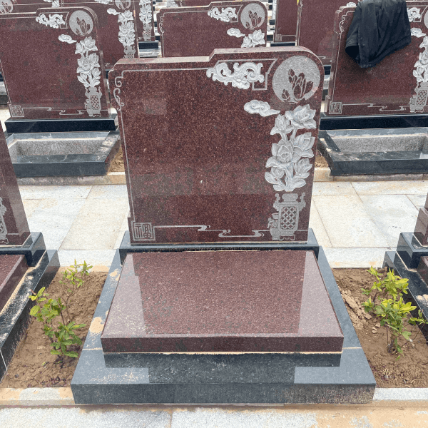 北邙陵园传统立碑